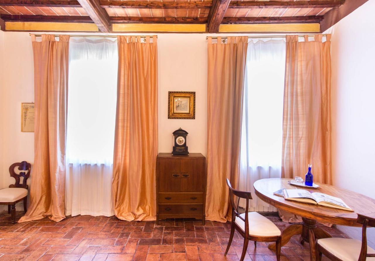 Castello Di San Fabiano Guest House Monteroni dʼArbia Exterior foto